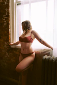 Aurora Astyr independent Chicago escort lingerie heels